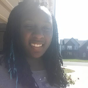 Meet your Posher, Monique